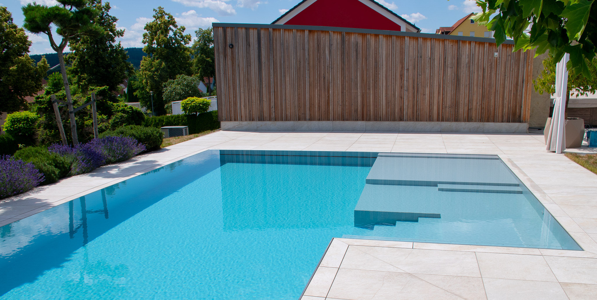 Pool Referenz